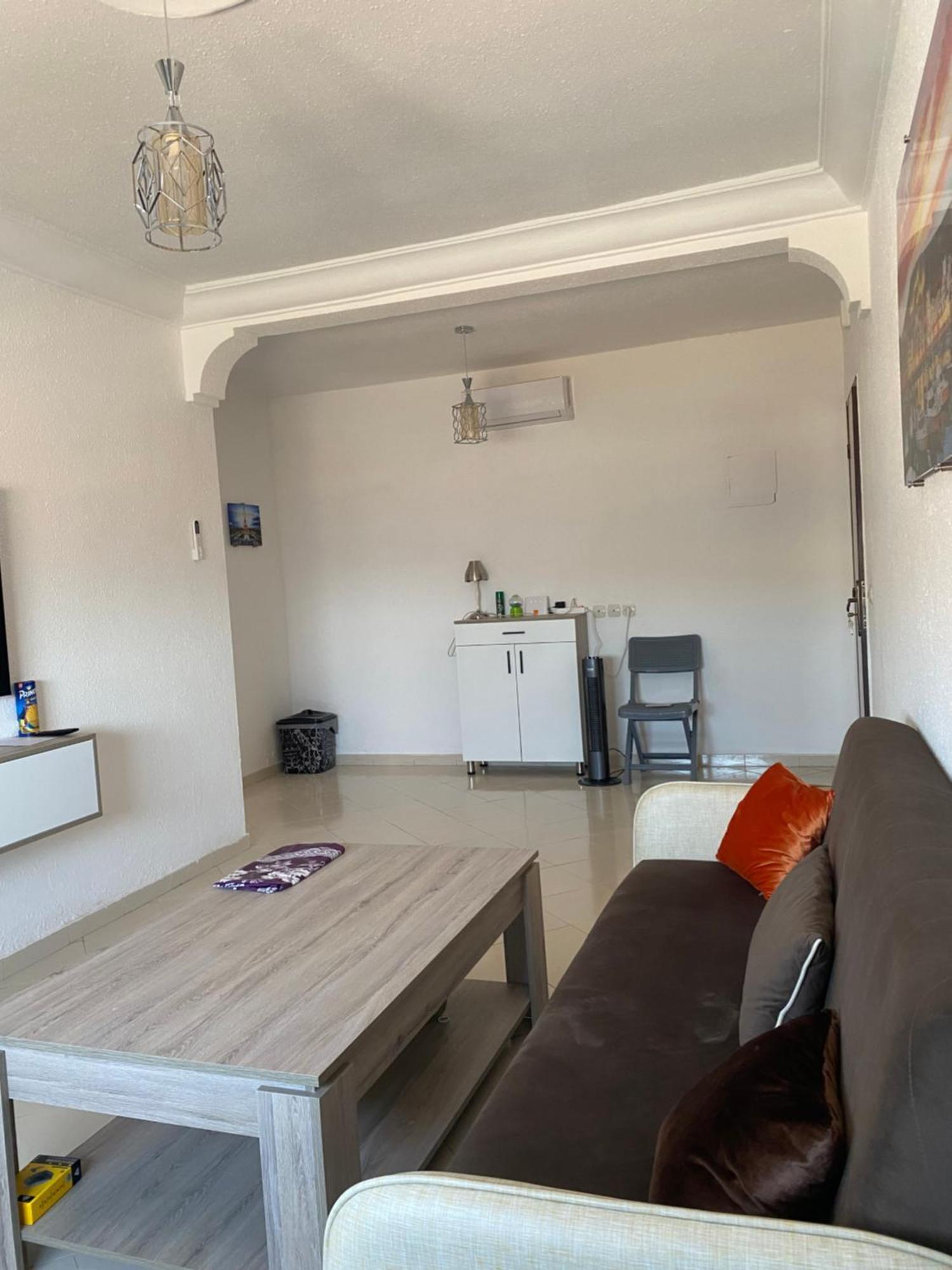 Apartment Oasis
